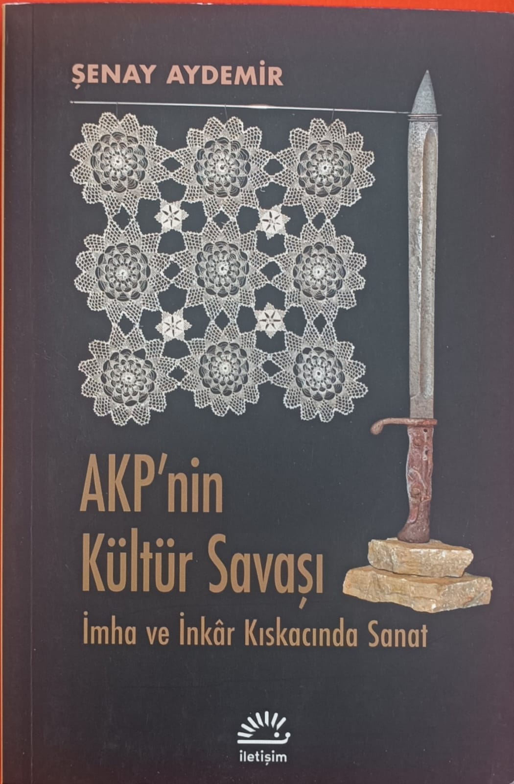 AKP'nin Kültür Savaşı 'İmha ve İnkar Kıskacında Sanat'